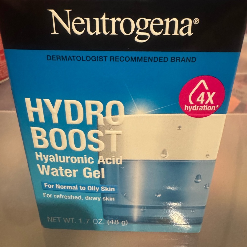 Neutrogena Hydro Boost Hyaluronic Acid Gel - Blue Packaging